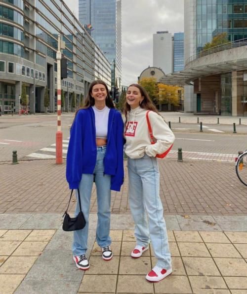 拒绝穿搭平平无奇,让“颜色搭配技巧”来帮你,轻松变身时尚潮人