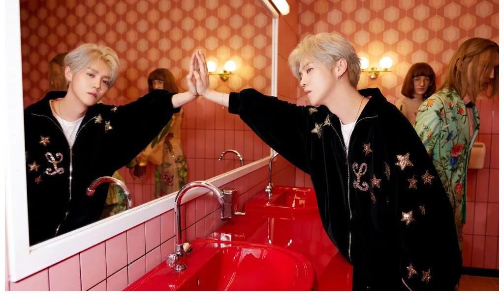 吴昕压风头？鹿晗被骗？陈楚河被封杀？王玉雯吸血？傅首尔报价？