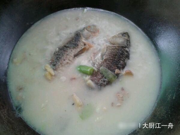 饭店的鲫鱼汤为啥好喝原来多做了这几步,怪不得汤白肉鲜又好喝