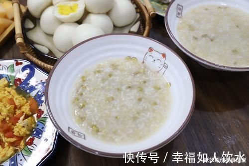 今天的早餐，我给孩子做早餐已经坚持了七年，身体才会暖和