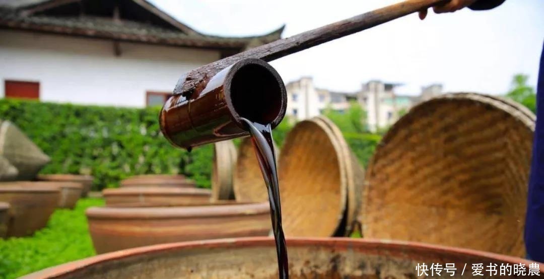 好酱油都有这两行字,买的时候一定要看清,价格再便宜也是好酱油