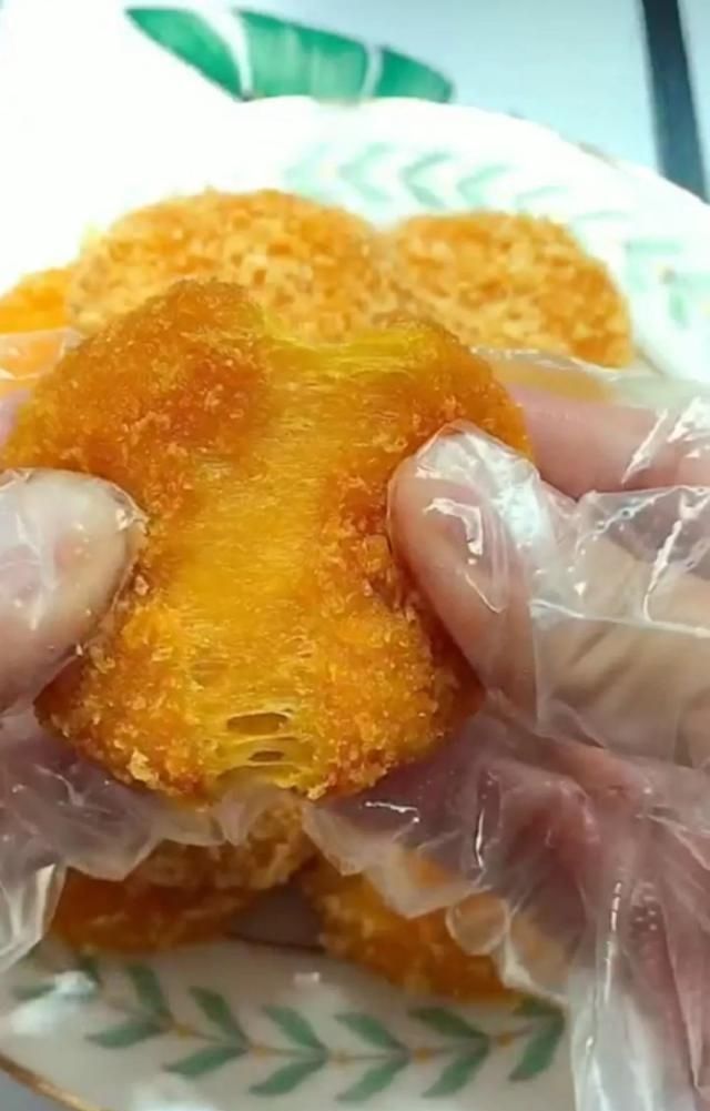 家庭小吃制作,外酥里糯的南瓜饼,美味的一款