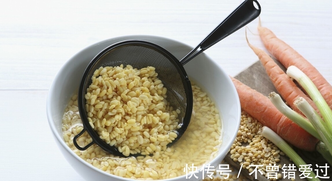 在家就能制作的养花肥水,制作方法简单,肥效好