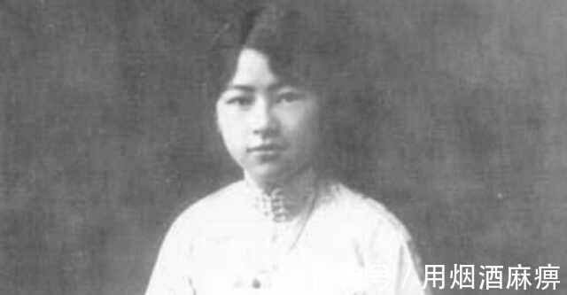 国民女神$林徽因这么爱徐志摩,最后却转身投入了梁思成的怀抱!