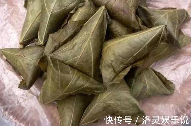 婆婆花5元给我买的“早餐”带到公司!被同事50元全部抢走!