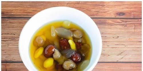 活血化瘀|3款“补血汤”,坚持每周吃1次,气血双补,女人40也不显老