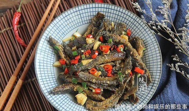 冬天少吃肉多吃它，鲜香味美营养高，比吃肉还过瘾，别不懂吃