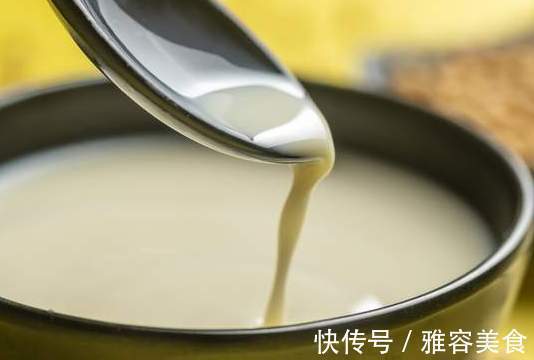 正确做法|打豆浆时，黄豆泡好直接打就错了，学会正确做法，豆浆更香浓