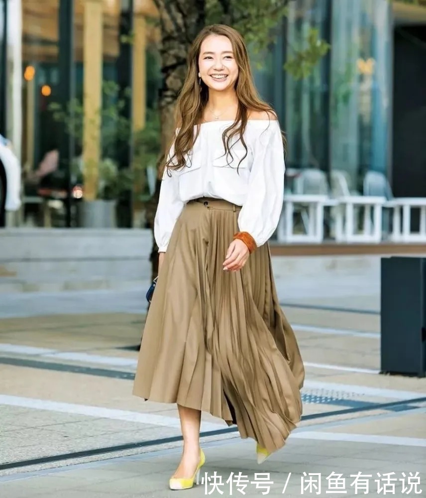 女人|女人40岁后不想做“黄脸婆”,多尝试“减法穿搭”,减龄又显高级