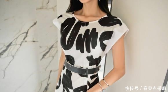 孙允珠女装美图:枯叶剪影斑驳拓花后现代长裙!