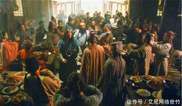 散伙|水浒传:李逵和武松都反对宋江招安,为什么只有鲁智深敢说散伙?