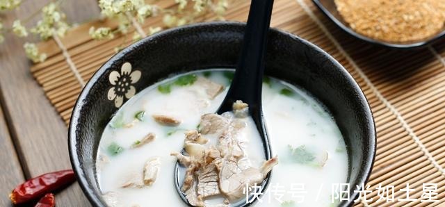 桂皮|羊肉汤必放的4种香料，有了它们，羊肉不膻汤更浓白越喝越想喝！