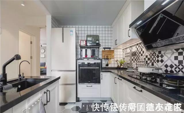 书架|88平方米的北欧风小户型,照着网红款的装修设计,效果出来超好看