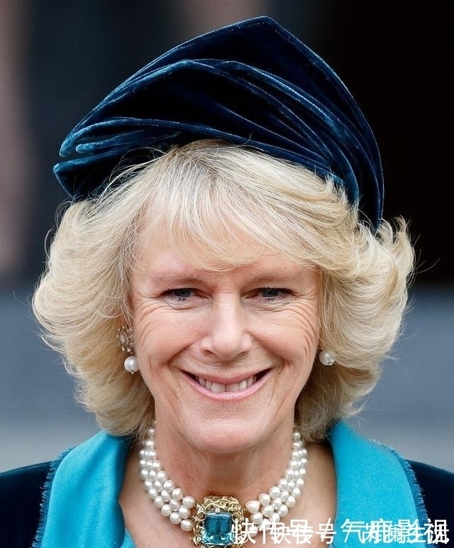英国王室|如果女人只能拥有一件珠宝，那一定是珍珠！盘点英国王室珍珠珠宝