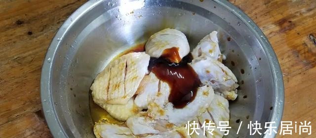 下饭|鸡翅这样做，下酒又下饭，汤汁还可以拌饭！