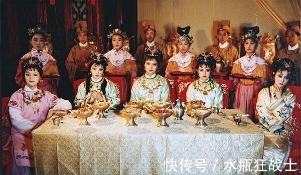 贾敬|贾敬早年出家,为何会有贾惜春这么个女儿?探春无心之语道出真相