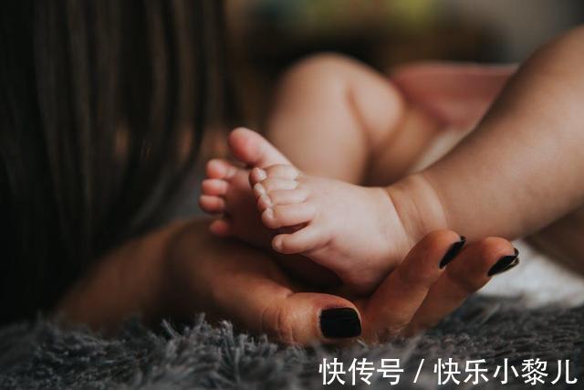 新手|新手爸妈如何成为合格父母？你需要这份“0-8岁孩子养育指南”