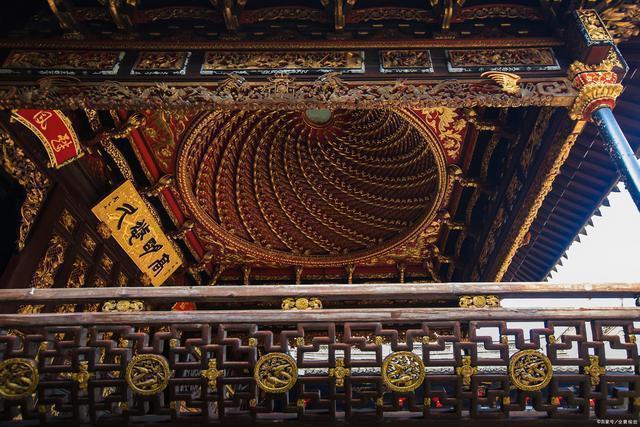 四方形@中国高级天花——藻井,震慑人心的穹顶之美,古代工匠太强了