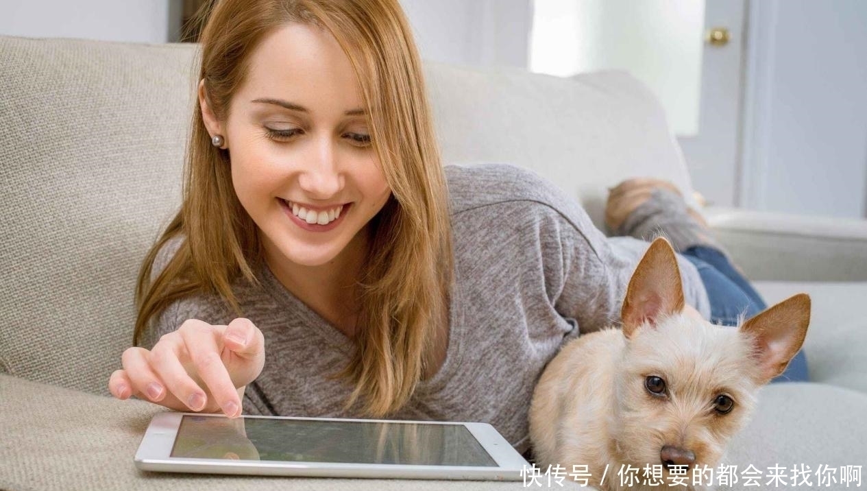 “把我丢给奶奶二十年,现在要我养你们,给钱我就养。”