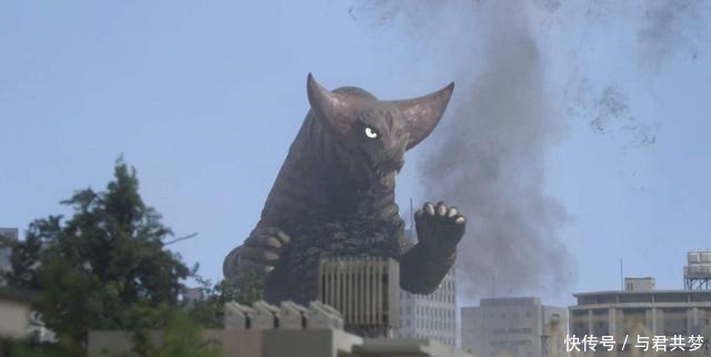 另类|你对怪兽哥莫拉了解多少这几只哥莫拉，是奥特曼中的另类