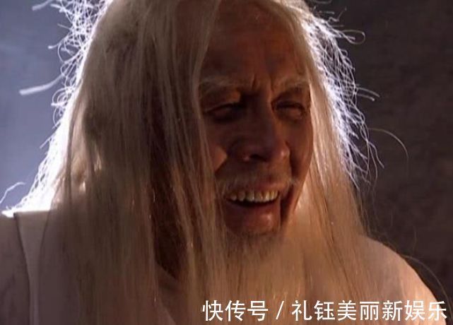 李沧海@天龙中,此人武功吊打天山童姥,秒杀无崖子,扫地僧为他终生不娶