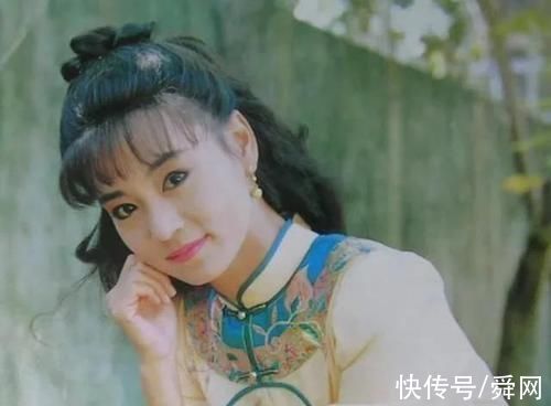 刘雪华|演员刘雪华首曝独居生活，称自己生活一成不变，平时很少出门