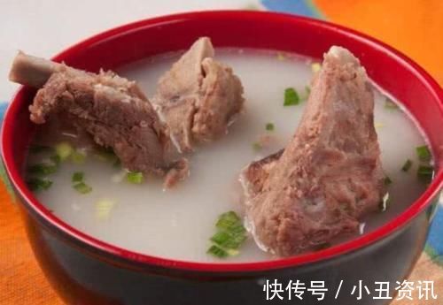 猪棒骨|它比排骨便宜，比牛羊肉温和，一斤只需十块钱，炖上一锅真解馋