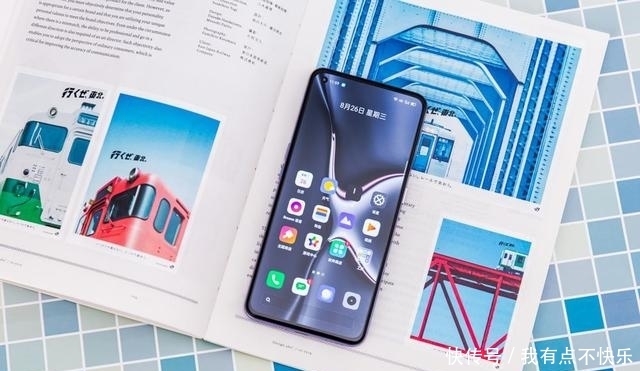 表现|对比同价位机型,真我X7 Pro优势表现在哪里?