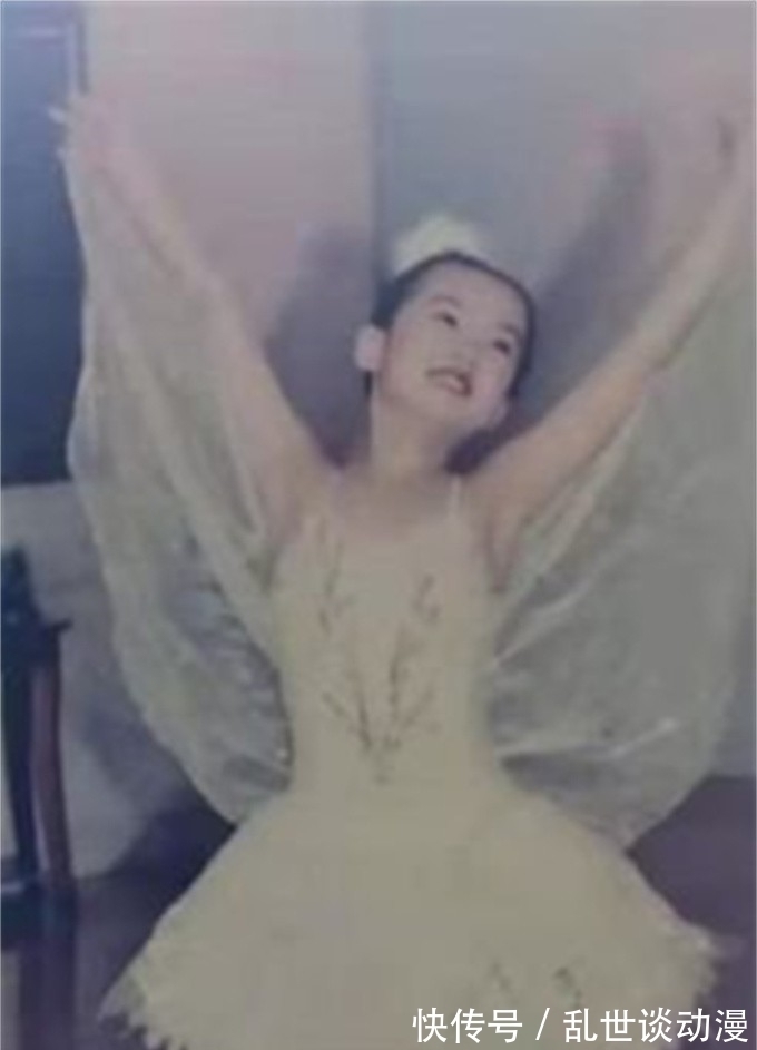 富二代|华为千金姚安娜首登综艺!穿露腰上衣秀小蛮腰,身材暴瘦大变样