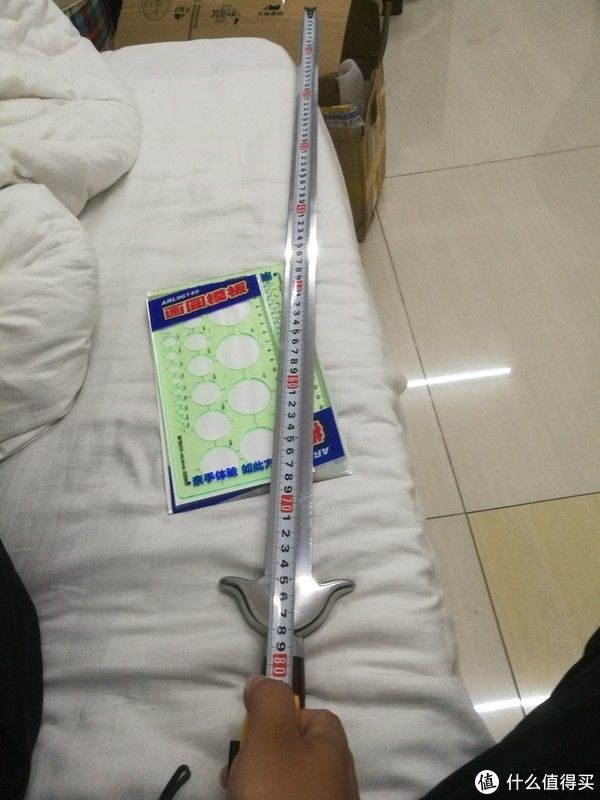 三脚架|【捡垃圾】2.7包邮的超群3米卷尺开箱测评