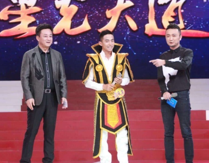 巨款|曾花120万上《星光大道》， 被淘汰后欠下巨款，如今生活太心酸