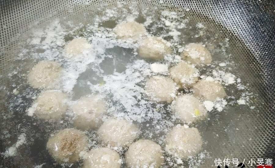 要想孩子身体更强壮，每周给孩子吃一次，补血补钙，身体倍棒！