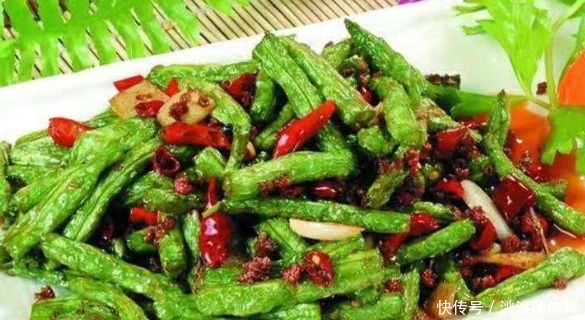 女性不想显老,要多吃以下食物,能美容养颜,提高身体免疫力