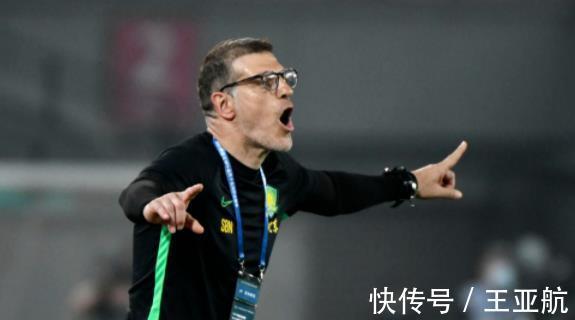 北京青年报|官宣!中超又一名帅走人,1年狂赚2500万,名记:不配当国安主帅