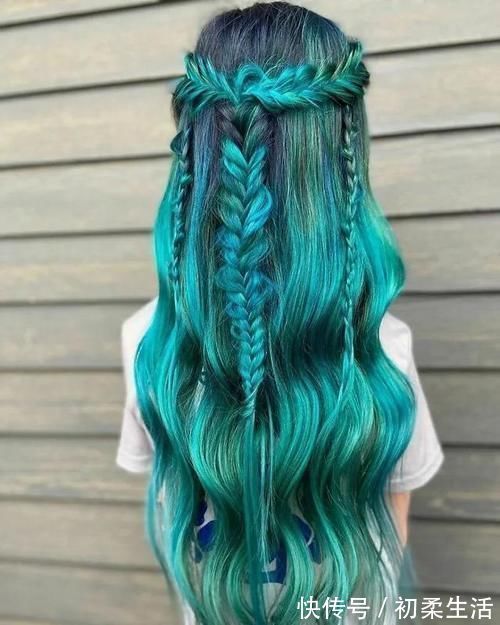漂亮 21岁小伙编出漂亮的发型,脸:想要,发型:你不配