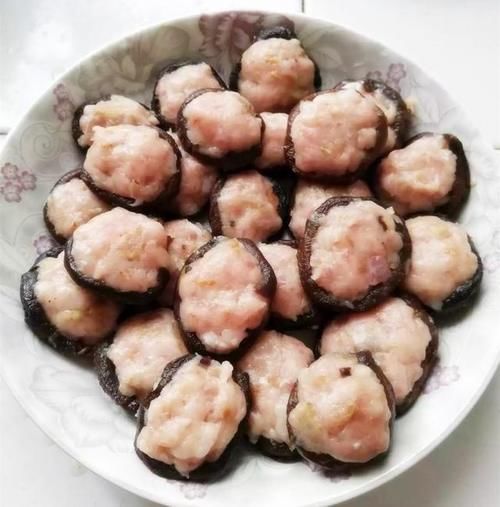 16道月子餐菜谱送给准婆婆，经济实惠又美味，照顾儿媳都不累