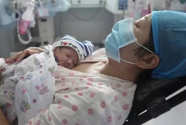 补授法|宝妈母乳不足的三个信号,满足一个也得谨慎,别影响娃的成长发育