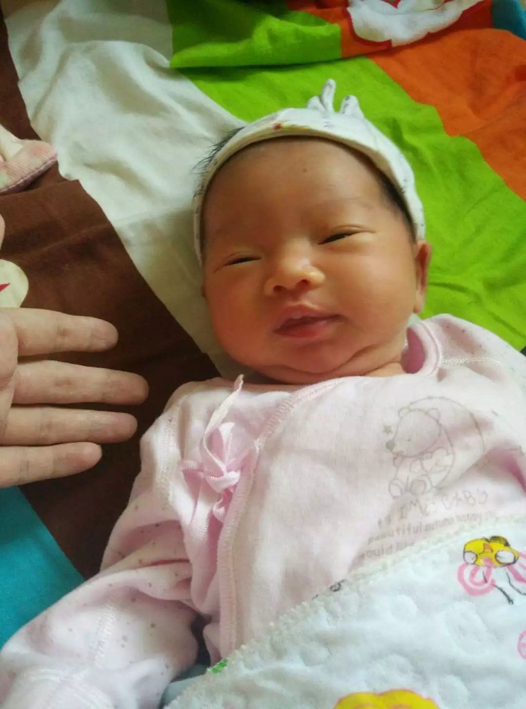 饮食习惯|孕妈要管住嘴,3种食物尽量少吃,宝宝出生后就算有黄疸也不严重