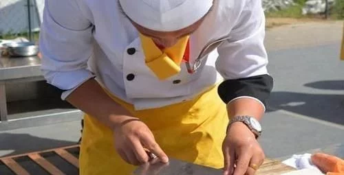 日本厨师在网络上秀刀工 看完后 网友笑了 来中国看看文思豆腐 6park Com
