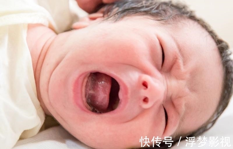 宝妈|三个月后的宝宝变化很大,身为宝妈要足够了解,后面照顾会更容易