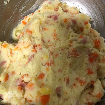 玉米粒|培根土豆泥沙拉卷