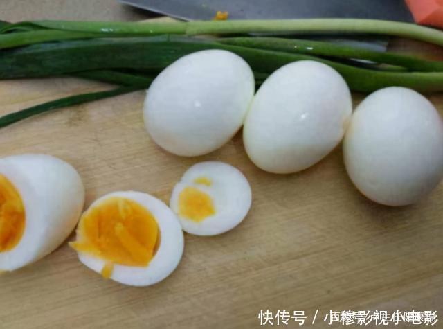 食物|脑梗的“诱因”或被发现,肥肉只能排第四,第一许多人都戒不掉