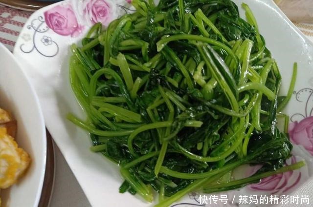 奔波|奔波了两个小时去姑姐家吃饭,打开门的那瞬间被这桌菜诱惑到了