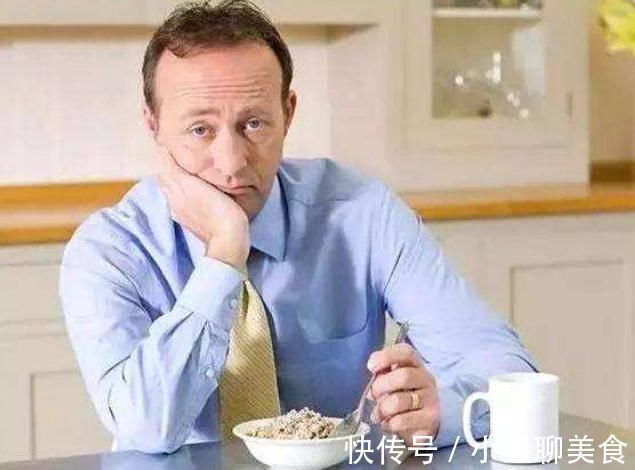 症状|“肠癌”早期并不是没症状，身体已经给过“3次提醒”，可是你却没在意！