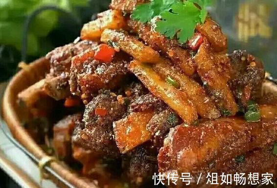 精选美食推荐鲜菇蛋花汤，手抓排骨，荷叶糯米蒸排骨的做法