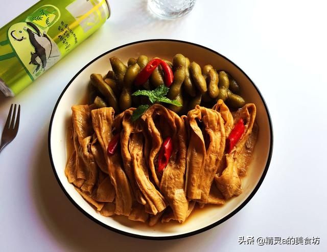 腐竹|秋天这菜正当季，下锅卤一卤，好吃又营养，补钾补铁，常吃身体棒