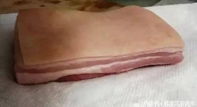 必备|芋头扣肉的家常做法,油而不腻,开胃下饭必备菜