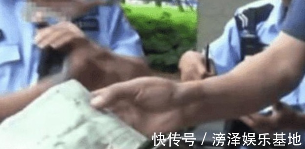 快递员|客户要求送货上门，不搬到14楼就不给钱？快递员直呼：这要怎么搬