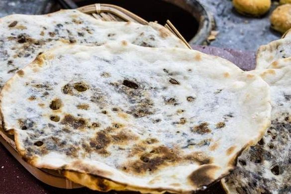 梅干菜烧饼，咬上一口真香，外皮酥脆，内馅扎实，学会可以开店了