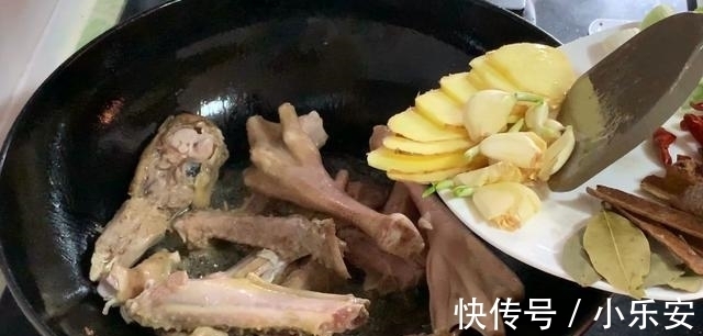 香极|寒冬腊月此肉再贵也要吃,一整年不咳嗽,比牛羊肉还滋补,香极了